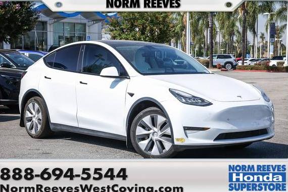TESLA MODEL Y 2022 7SAYGDEE8NF488958 image